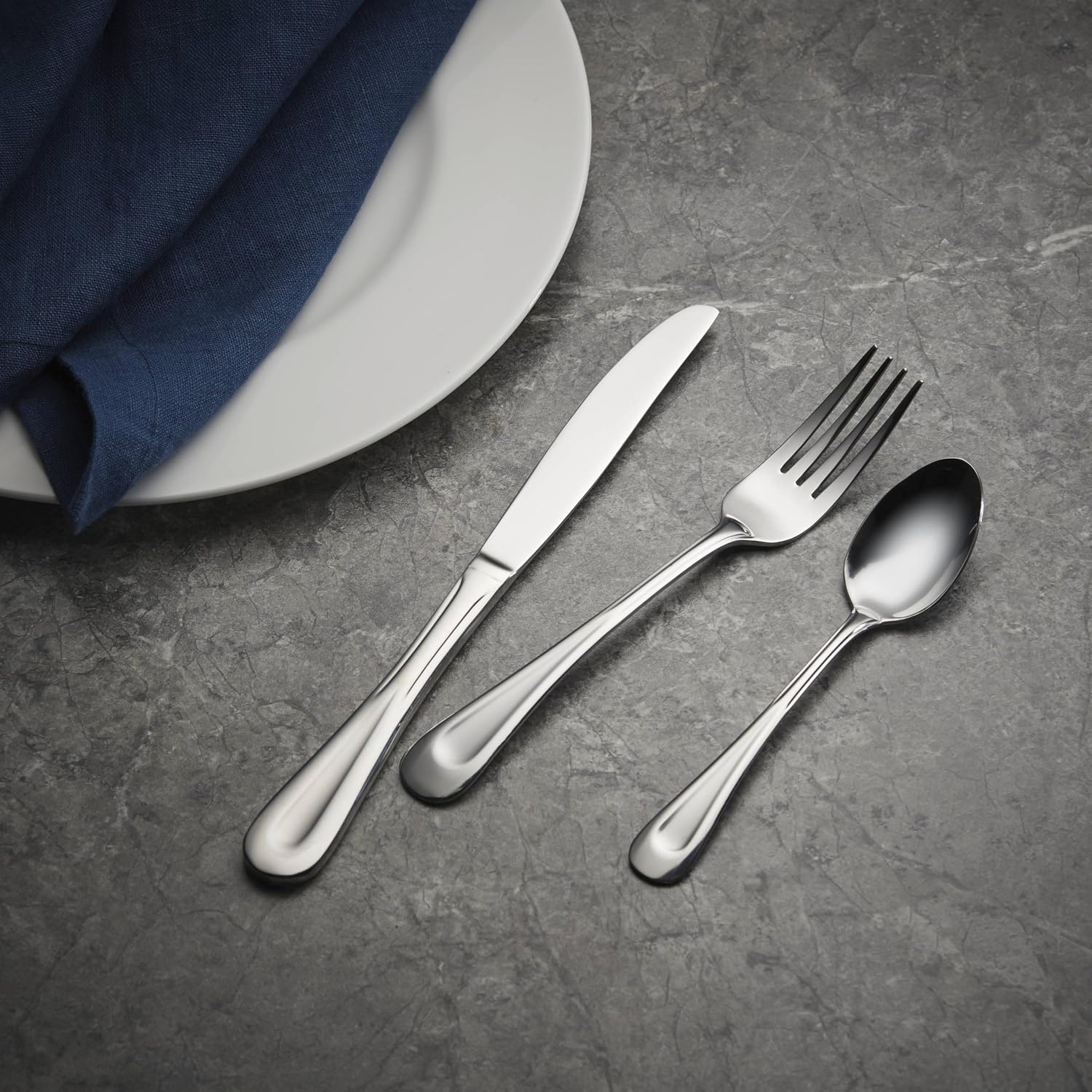 Oneida Satin Sand Dune Everyday Flatware Dinner Spoons  Set of 4  18/0 Stainless Steel  Silverware Set  Dishwasher Safe